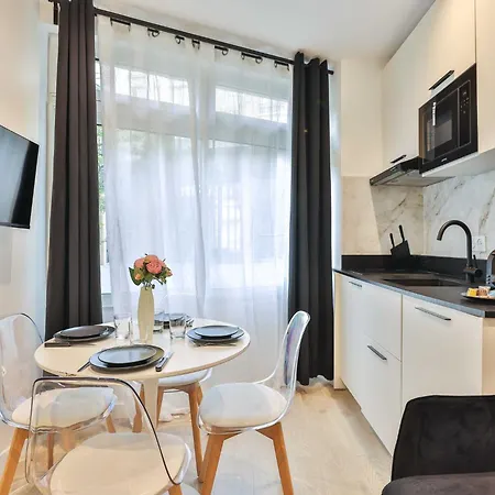 Center Of In Jardin Luxembourg Apartment *